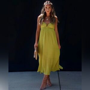 Carmina Pocketed Midi Dress - Lime